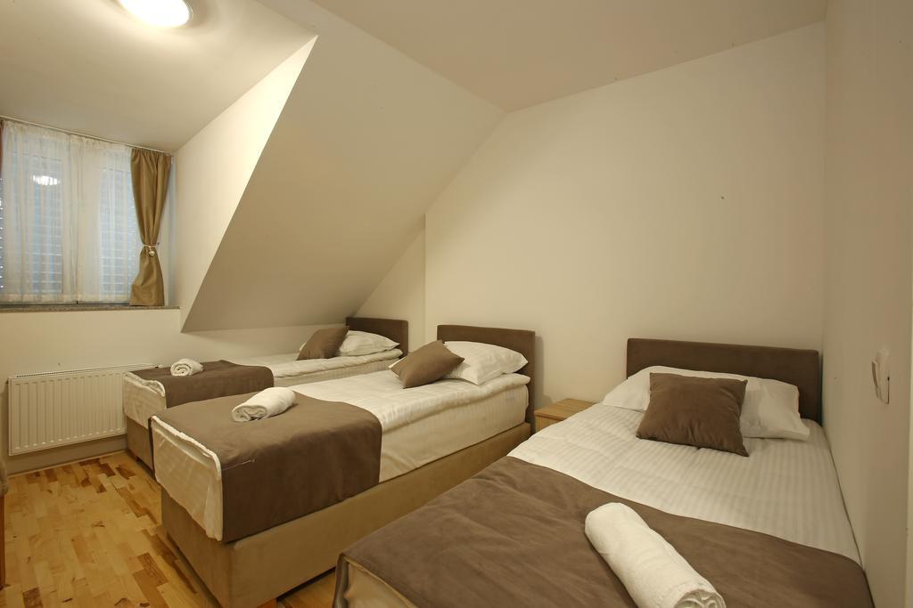 Gostilna In Prenocisca Gedzo Hotell Novo Mesto Exteriör bild